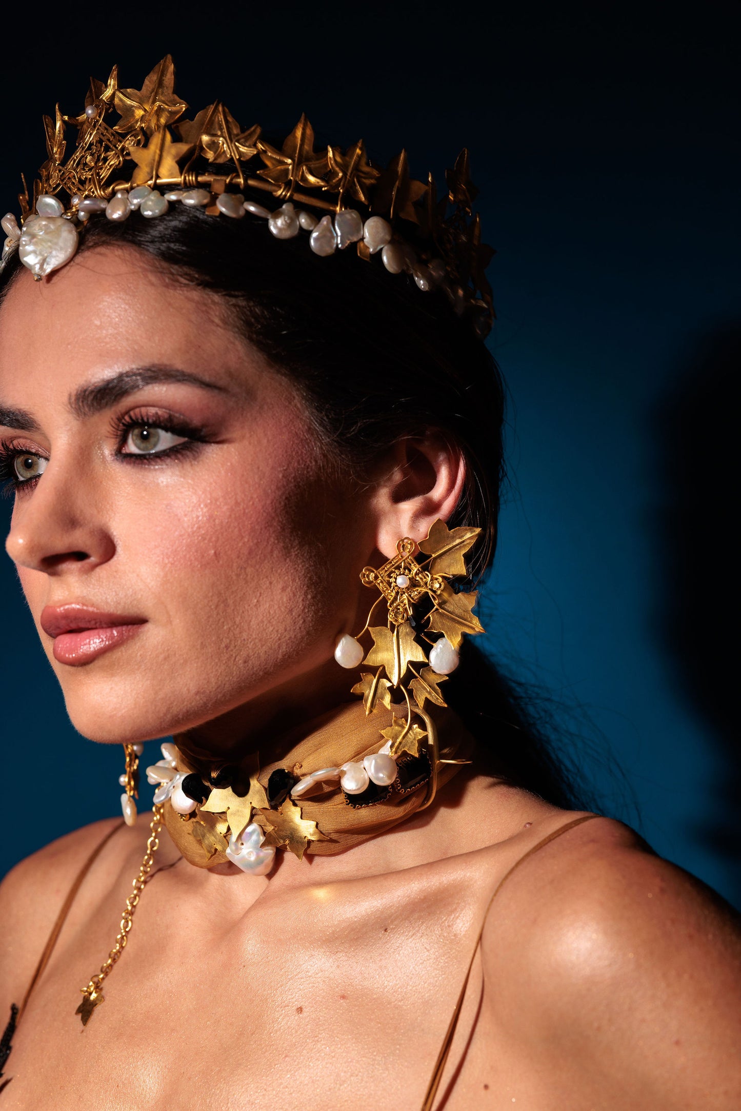Queen Sgura Crown