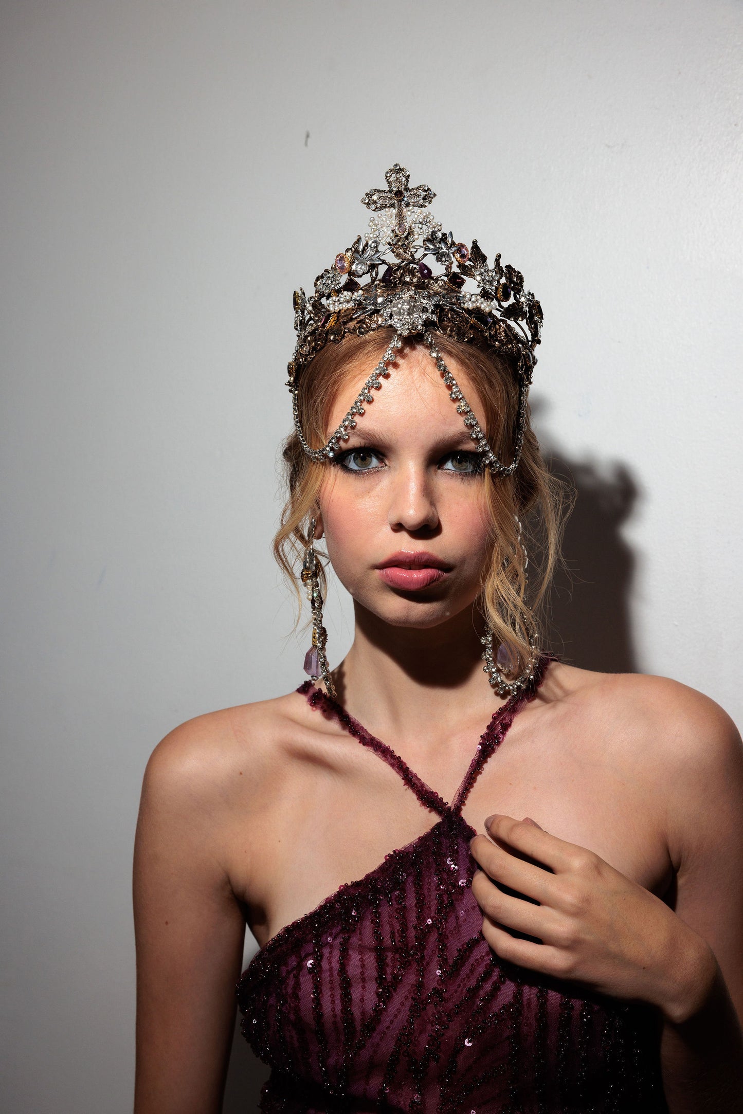 Queen Sgura Crown
