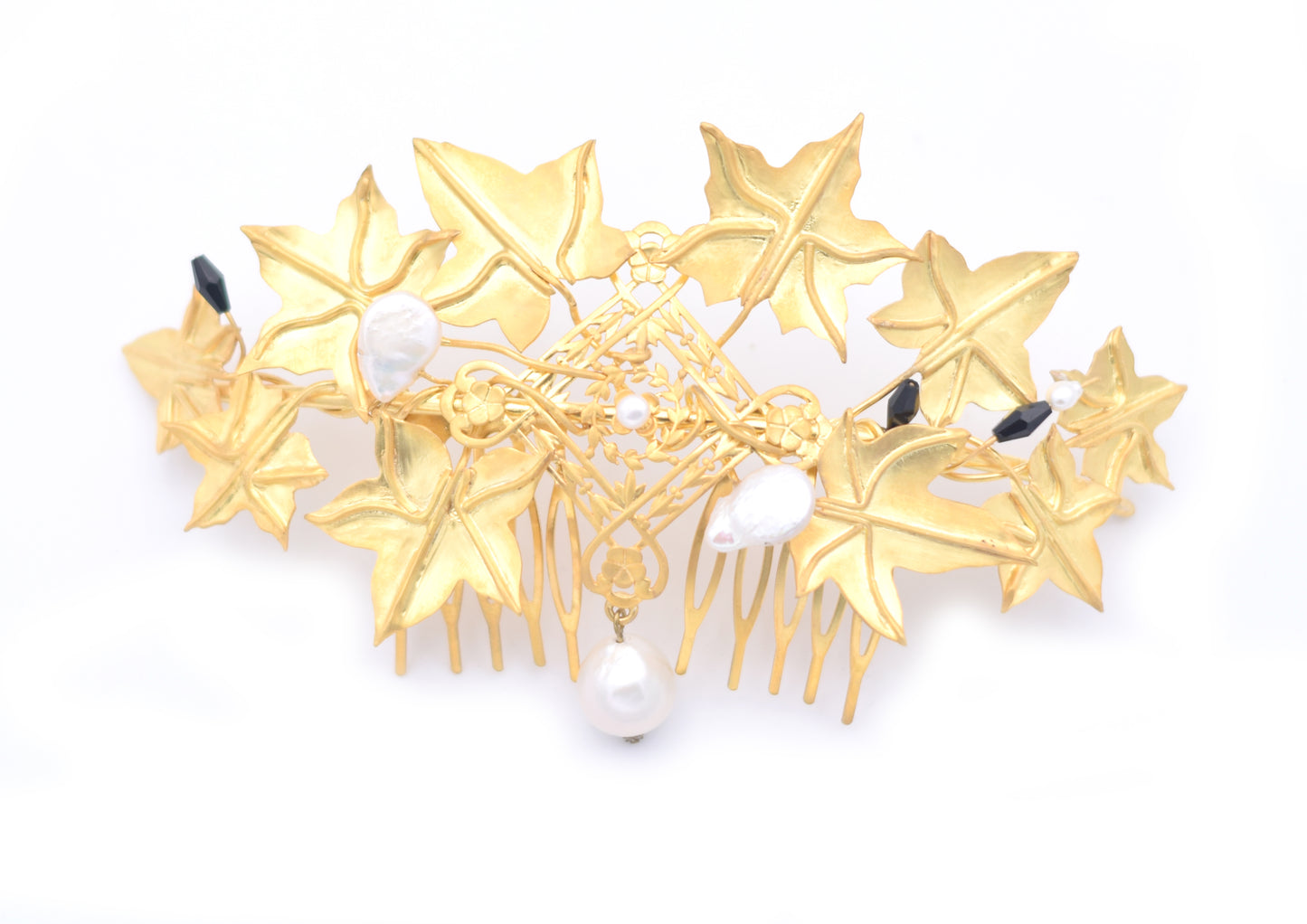 Queen Sgura Crown