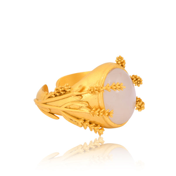 Anel Vinci Gold White moonstone Cata Vassalo