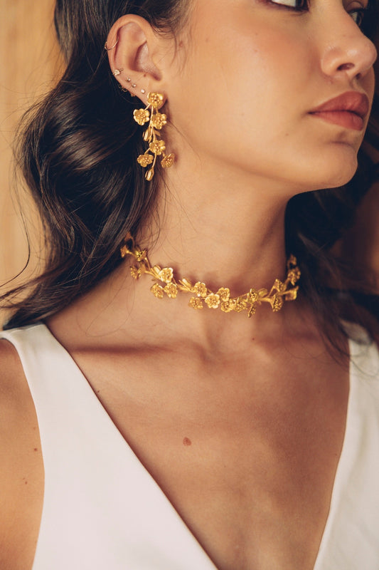 Toucado e Choker Hagnis